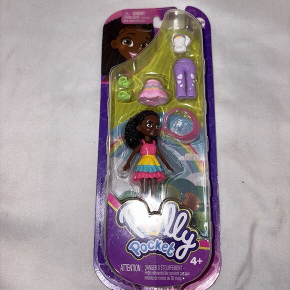 Mattel Polly Pocket Small Fashion Pack Includes Doll And Accessories NEW - Picture 2 of 5
